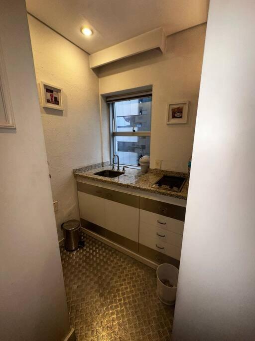 Flat Vii - Apto Dentro Do - Rua Quintana Apartment Sao Paulo